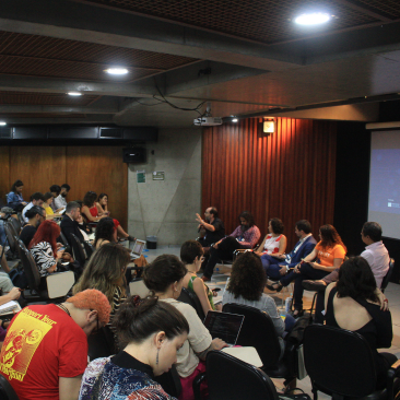 Em seminário internacional, sociedade civil apresenta caminhos para desafios digitais